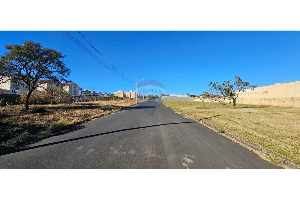 Terreno - Venda - Franca , São Paulo - 20240508_082648.jpg - 780231013-79