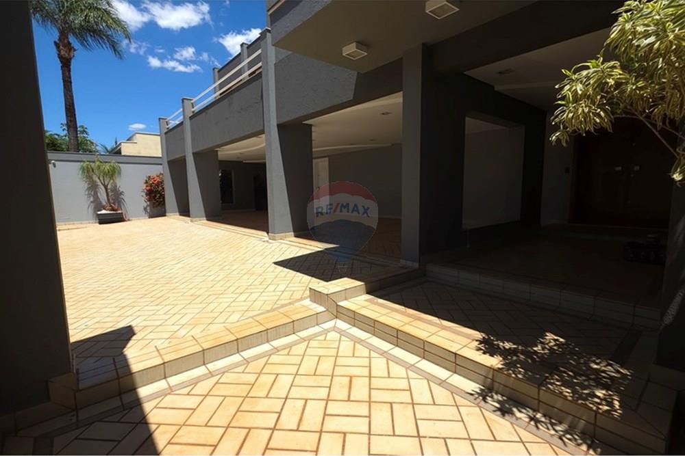 Sobrado - Venda - Sertãozinho , São Paulo - Garagem H Casa Expedicionário Lellis 139.jpg - Garagem - 780191001-116