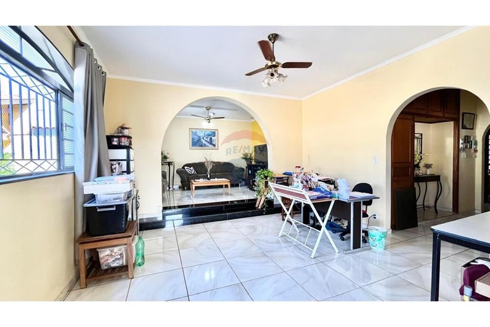 Sobrado - Venda - Ribeirão Preto , São Paulo - WhatsApp Image 2025-02-25 at 11.41.06 (3).jpeg - Sala - 780091067-11