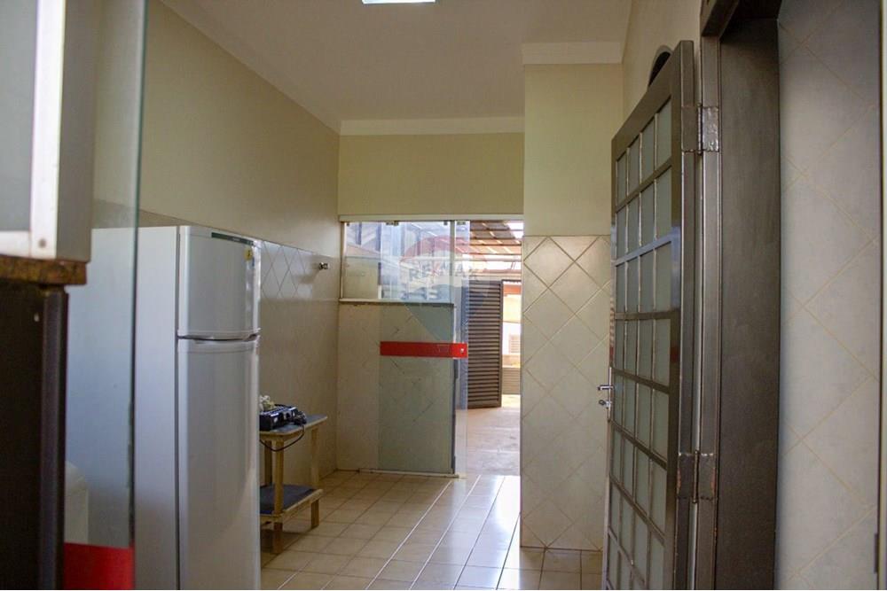 Sobrado - Venda - São Joaquim da Barra , São Paulo - WhatsApp Image 2025-10-03 at 16.30.06 (3).jpeg - 780301007-4