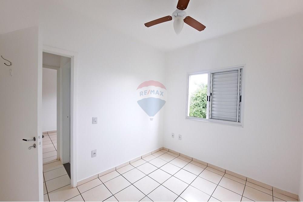 Apartamento - Venda - Sertãozinho , São Paulo - Sala minimalista com luz natural.jpg - 780191023-15