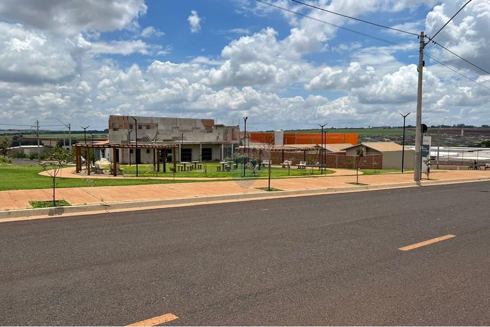 Terreno - Venda - Cravinhos , São Paulo - Terras de Cravinhos - Pracinha 4.jpeg - 780271023-5