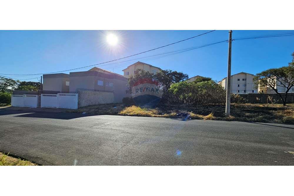 Terreno - Venda - Franca , São Paulo - 20240508_082615.jpg - 780231013-79