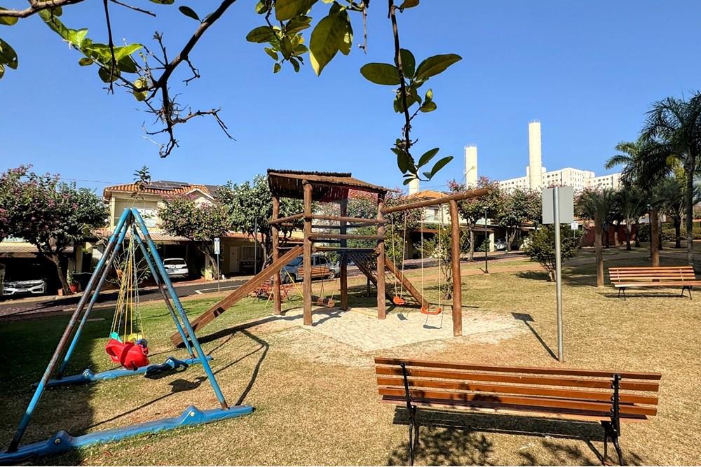 Casa de Condomínio - Venda - Ribeirão Preto , São Paulo - IMG_2628.JPG - Jardim Interno - 780211038-50