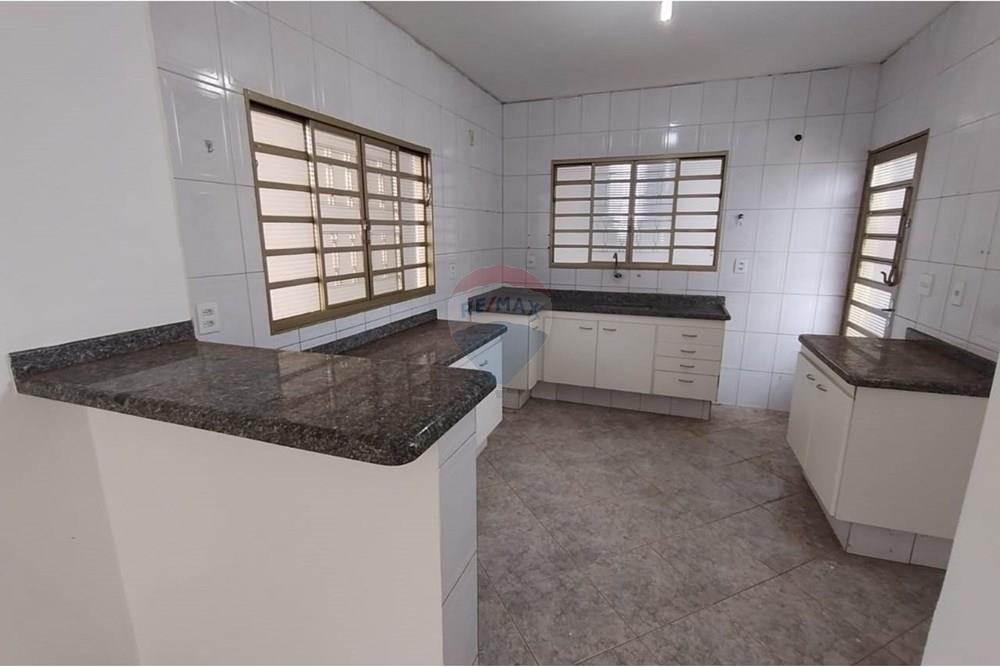 Casa - Venda - Ribeirão Preto , São Paulo - WhatsApp Image 2025-01-08 at 11.04.10 (2).jpeg - 780181003-57