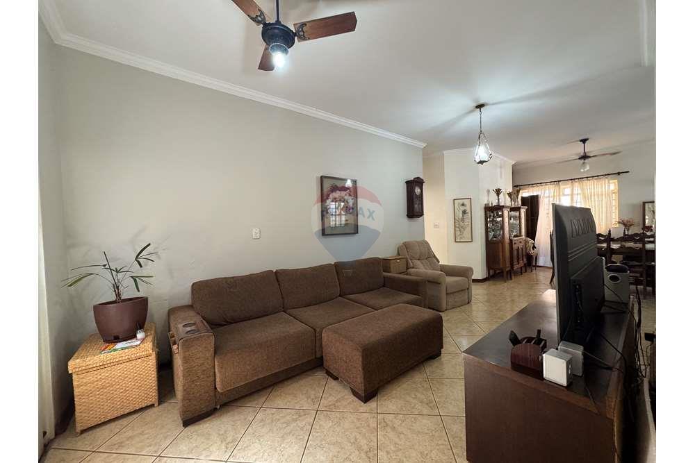Casa - Venda - Ribeirão Preto , São Paulo - Rua Argeu fulioto 713 (8 de 48).jpg - 780071037-58
