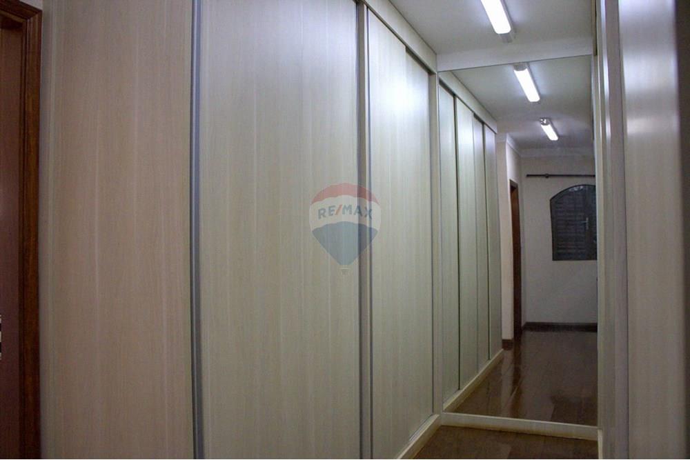 Sobrado - Venda - São Joaquim da Barra , São Paulo - WhatsApp Image 2025-10-03 at 16.30.06.jpeg - 780301007-4