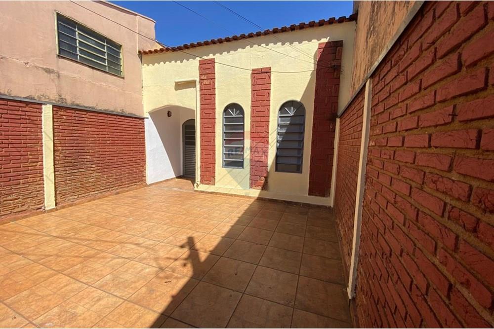 Casa - Venda - Ribeirão Preto , São Paulo - WhatsApp Image 2025-10-24 at 10.04.30.jpeg - Garagem - 780261027-2