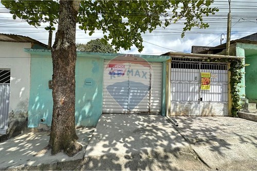 Venda-Casa-Rua Caetano Araújo dos Santos , 111  - Próximo Mercado Menor Preço  - Magano , Garanhuns , Pernambuco , 55294-265-850131003-516