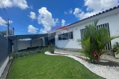 Venda-Casa-Rua Isaac Markmam , 187  - prox Neo energia  - Bonji , Recife , Pernambuco , 50751340-850501009-240