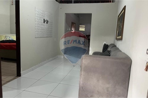 Venda-Casa-Av. Antônio Reinaldo , 548  - na rua principal próximo ao batalhão da polícia  - Centro , Paripueira , Alagoas , 57935000-850271159-391
