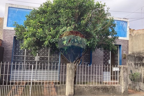 Venda-Casa-Rua Centenária Benedita Maria da Conceição , 100  - ESCOLA RODRIGUEZ DE MELO  - Prado , Maceió , Alagoas , 57015-530-850271208-13