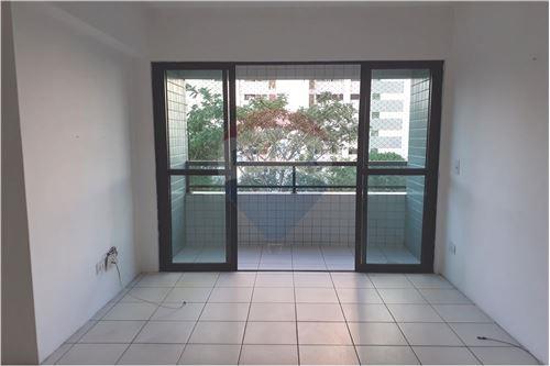Venda-Apartamento-Av. Dezessete de Agosto , 2666  - Em frente a Praça do Monteiro  - Monteiro , Recife , Pernambuco , 52061-540-850501009-221