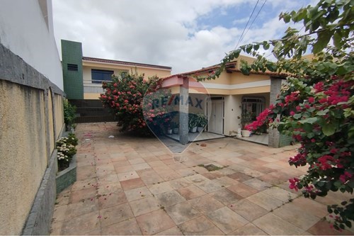 Venda-Casa-Rua João Soares Nascimento , 236  - Ponto Novo , Aracaju , Sergipe , 49097320-850581247-11