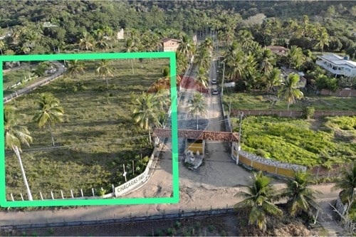 Venda-Terreno-Av: Radial , s\n  - Cruz de Rebouças , Igarassu , Pernambuco , 53600000-850251010-2