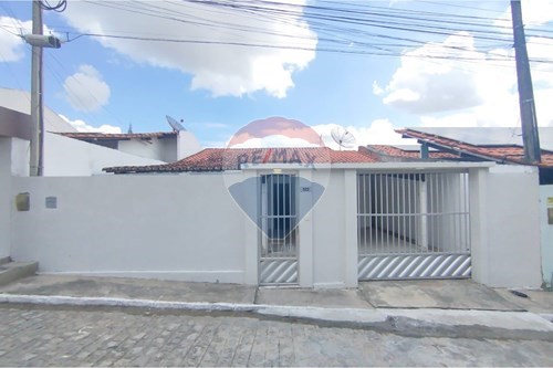 Venda-Casa de Condomínio-Avenida Brasil , 580  - Universitário , Caruaru , Pernambuco , 55016360-850161001-424