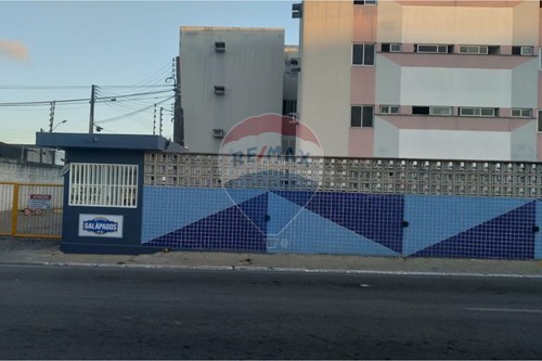 Venda-Apartamento-Avenida Belmiro Amorim , 26  - em frente a garagem da  Empresa Piedade  - Santa Lúcia , Maceió , Alagoas , 57082000-850271159-402