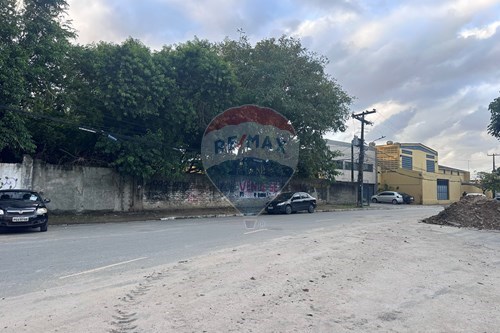 Venda-Terreno-Rua Coelho Leite , 402-530  - Próx sindicato de polícia civil  - Santo Amaro , Recife , Pernambuco , 50100140-850071028-29