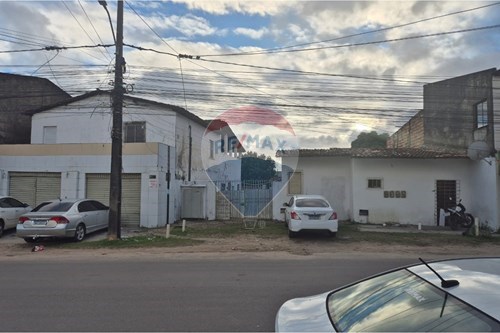 Venda-Casa Comercial-AVENIDA ALEXANDRE ALCINO , 800  - Santa Maria , Aracaju , Sergipe , 49043448-850631014-7