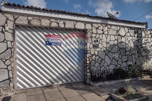 Venda-Casa-Rua B 35 res,Benedito Bentes 1  354 , 44  - Próximo ao terminal de ônibus  - Benedito Bentes , Maceió , Alagoas , 57084248-850711012-49