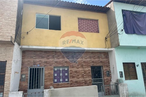 Venda-Casa-Avenida Paraguassú , 73  - Aeroclube Alagoas  - Santa Lúcia , Maceió , Alagoas , 57082030-850271156-109