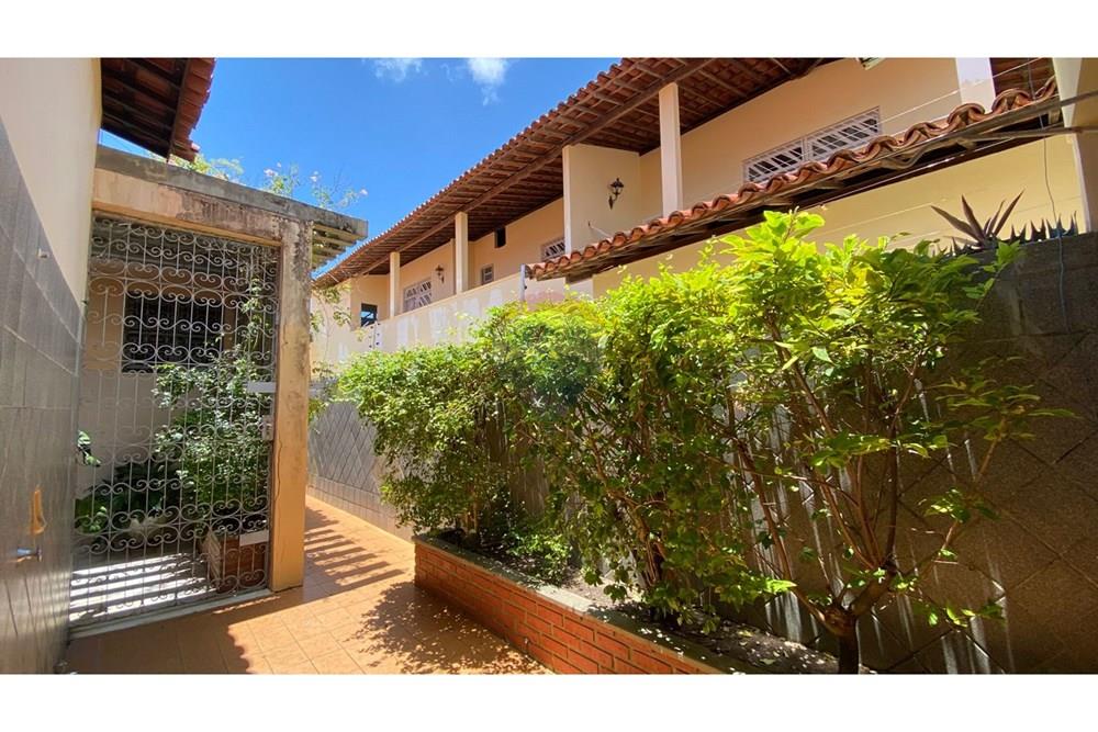 Casa - Venda - Aracaju , Sergipe - 7cbbc43d-28a6-49e4-ae91-0066ff2851f4.jpeg - 850581005-199