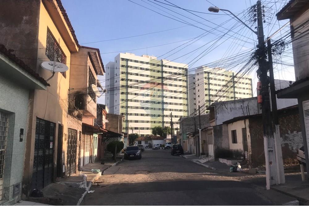 Sobrado - Venda - Maceió , Alagoas - FED57C58-C03C-4F2D-B1E8-A509B21055F7.jpeg - 850711034-11