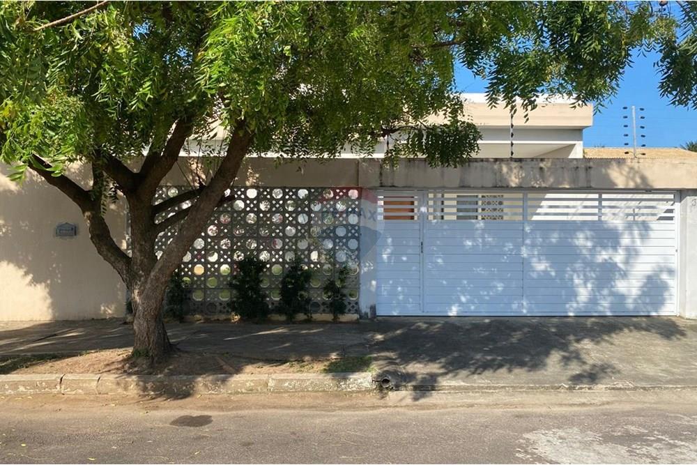 Casa - Venda - Aracaju , Sergipe - e16fbc48-36e9-4e8f-b2c1-aad00f168d78.jpg - 850581010-314