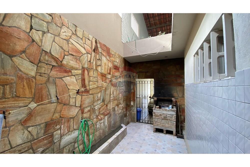 Casa - Venda - Aracaju , Sergipe - c75ac9c1-6902-4a5d-ab3a-ceecc8c17002.jpg - 850581005-226