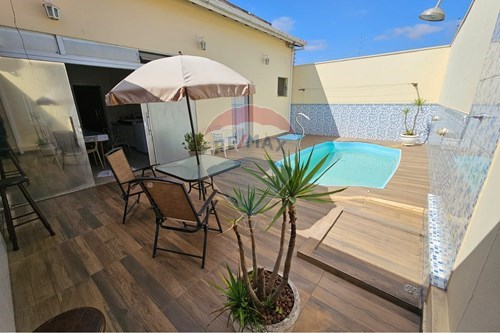 Venda-Casa-Rua José Bento de Souza Godinho , 65  - Shopping Center Cidade da Serra  - Portal da Serra , Lavras , Minas Gerais , 37206784-860471016-26