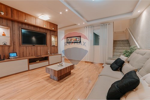 Venda-Casa-Rua Vitorino Braga , 535  - Vitorino Braga , Juiz de Fora , Minas Gerais , 36060000-860281018-129