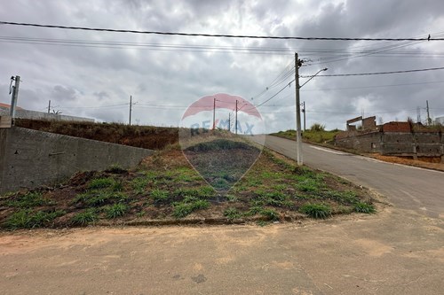 Venda-Terreno-Rua Joaquim Ribeiro de Carvalho , SN  - Porto , Muriaé , Minas Gerais , 36889-500-860371007-98