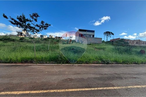 Venda-Terreno-Dom Bosco , Conselheiro Lafaiete , Minas Gerais , 36404-491-860421002-446