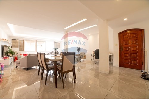 Venda-Apartamento-Avenida Barão do Rio Branco , 2722  - Esquina Rua Rei Alberto  - Centro , Juiz de Fora , Minas Gerais , 36016311-860281005-157