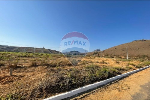 Venda-Terreno-R. Joaquim Ribeiro de Carvalho , SN  - Porto , Muriaé , Minas Gerais , 36889-500-860371007-83