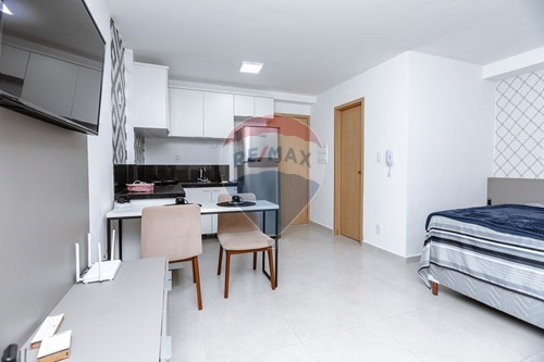 Venda-Studio-Avenida Presidente Itamar Franco , 915  - Independência 915  - Centro , Juiz de Fora , Minas Gerais , 36010021-860211024-178