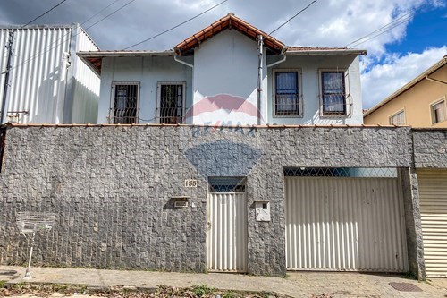 Venda-Casa-Rua das Safiras , 135  - Próximo à rua Principal do Bairro  - Marilândia , Juiz de Fora , Minas Gerais , 36039320-860241073-93