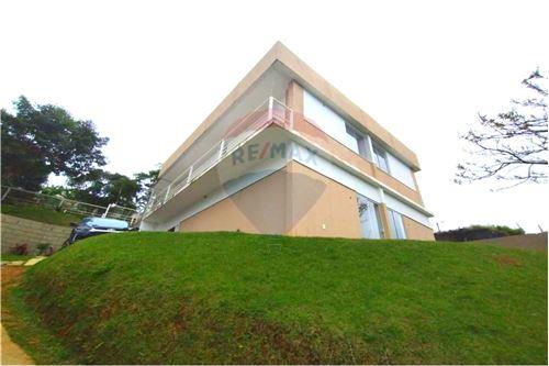 Alugar-Casa-Rua Salvador , 75  - Proximo a Br  - Parque Jardim da Serra , Juiz de Fora , Minas Gerais , 36039115-860501041-140