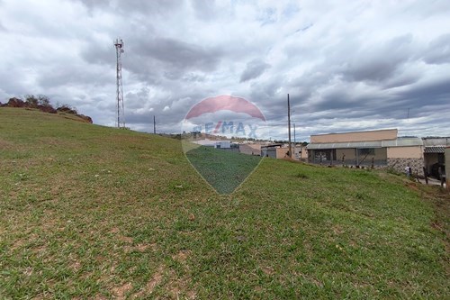Venda-Terreno-RUA BATISTA RAMOS , 68  - Centro  - Centro , Ribeirão Vermelho , Minas Gerais , 37264000-860471037-7