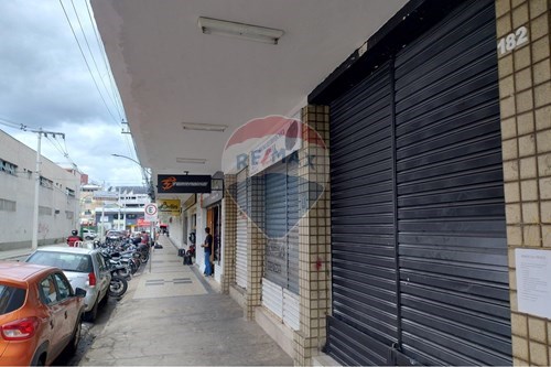 Alugar-Ponto Comercial/ Loja-Rua Roberto de Barros , 182  - Bretas  - Centro , Juiz de Fora , Minas Gerais , 36013210-860301018-211
