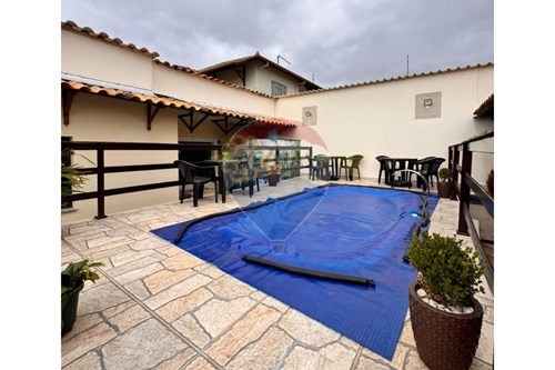 Venda-Casa-Rua Vitório Marteleto , 213  - São Jorge , Barbacena , Minas Gerais , 36202016-860391002-98