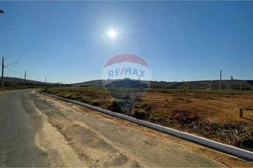 Venda-Terreno-Rua Manuel Eduardo Carvalho Schachnik , SN  - Porto , Muriaé , Minas Gerais , 36889-516-860371007-81