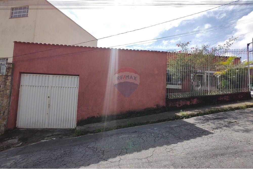 Residential - Hus - Barbacena , Minas Gerais - BR - WhatsApp Image 2025-04-28 at 14.32.08.jpeg - 860391002-93