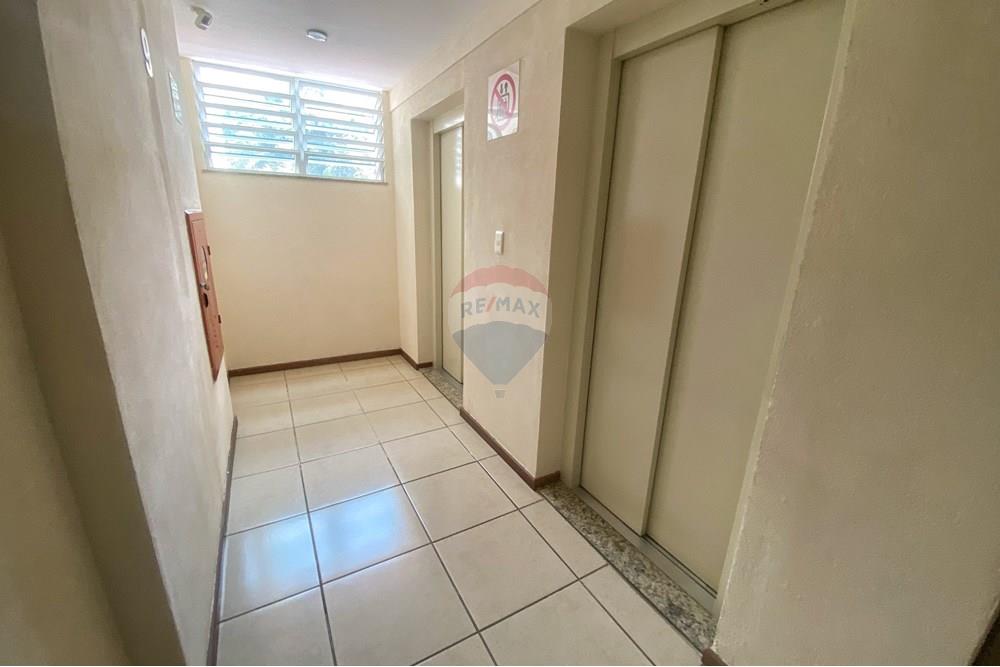 Apartamento - Venda - Juiz de Fora , Minas Gerais - IMG_8750.JPG - Corredor - 860241076-77