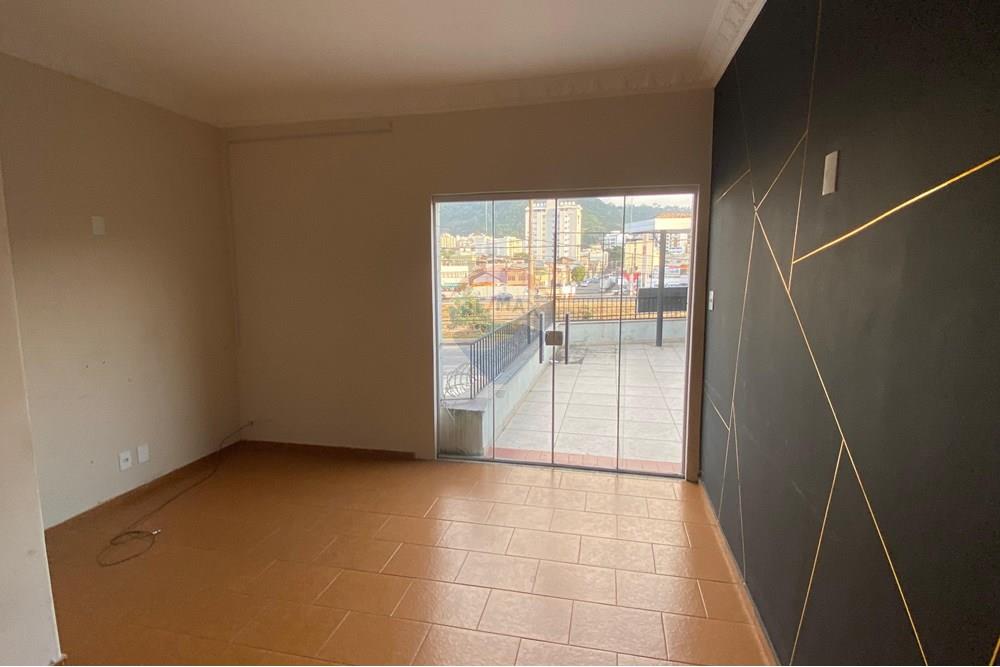 Casa Comercial - Alugar - Juiz de Fora , Minas Gerais - WhatsApp Image 2025-05-23 at 18.14.18 (7).jpeg - 860431056-42