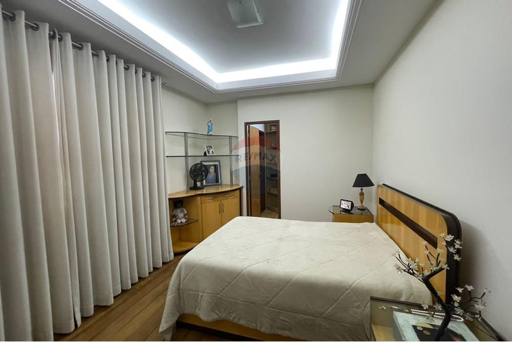 Casa - Venda - Conselheiro Lafaiete , Minas Gerais - WhatsApp Image 2025-05-22 at 13.48.05 (1).jpeg - 860421029-7