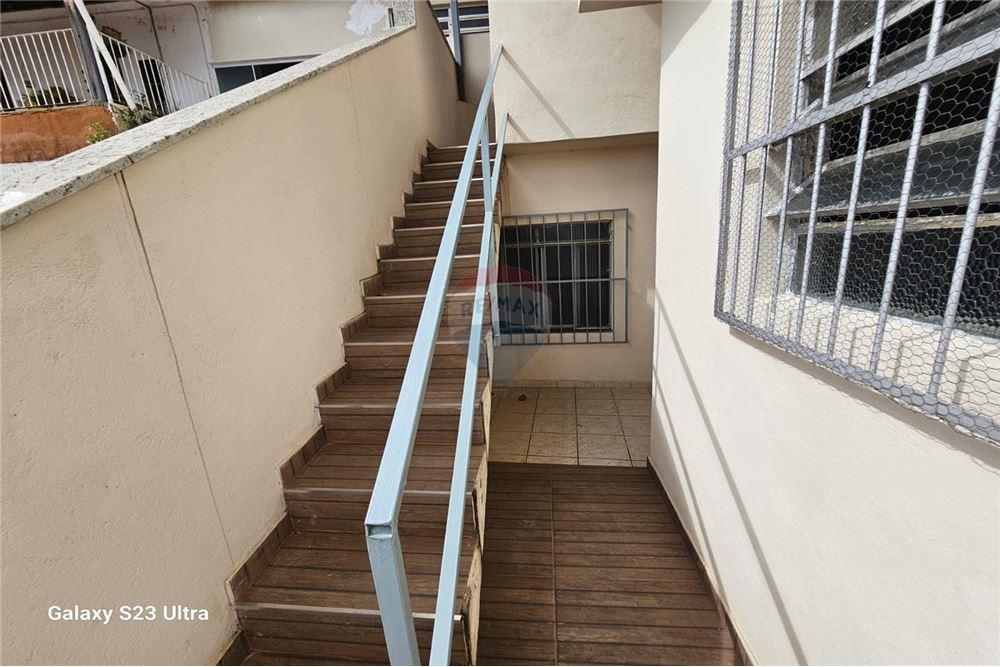 Casa - Venda - Juiz de Fora , Minas Gerais - Acesso terraço - 860231013-51
