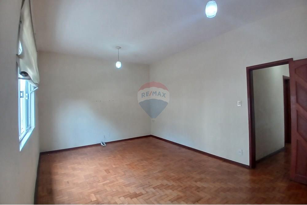 Cobertura - Alugar - Juiz de Fora , Minas Gerais - 20251018_091116.jpg - Sala - 860241143-5