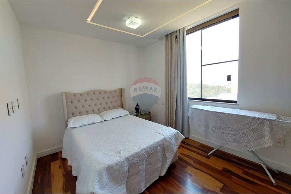 Casa - Venda - Juiz de Fora , Minas Gerais - WhatsApp Image 2025-10-28 at 12.24.48 (3).jpeg - 860291012-125