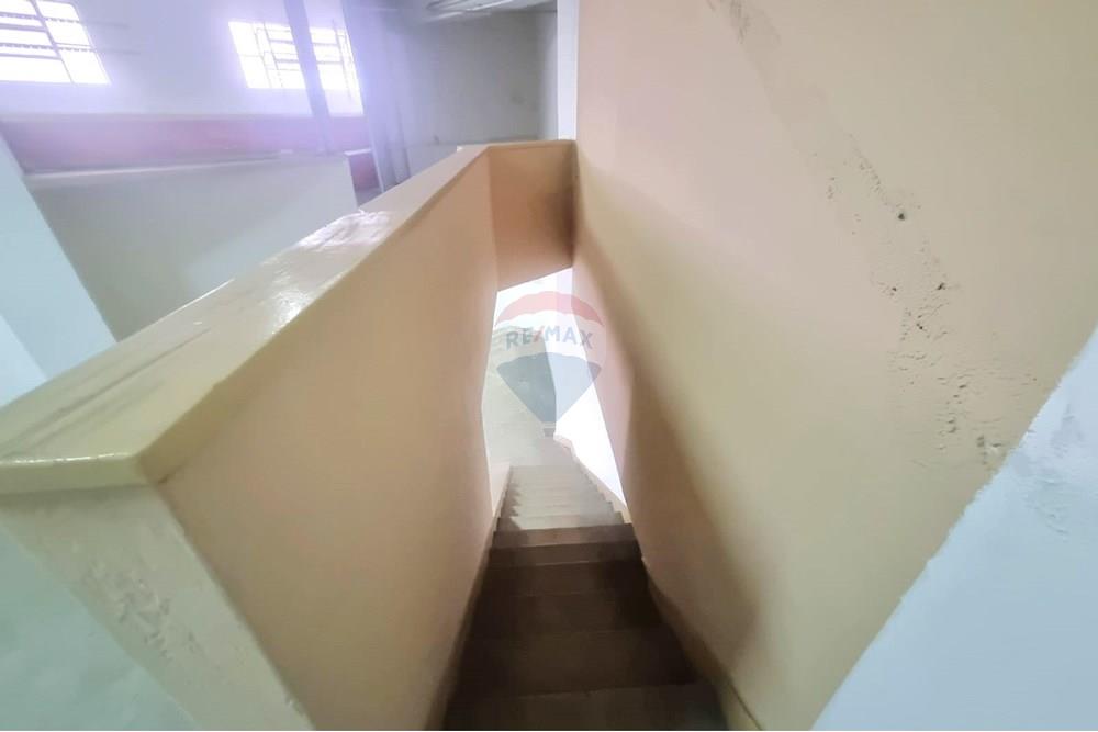 Ponto Comercial/ Loja - Alugar - Juiz de Fora , Minas Gerais - Escada 1.jpeg - 860361010-437